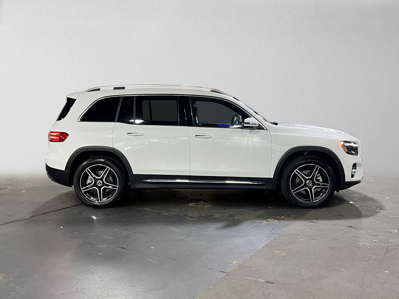 2026 Mercedes-Benz GLB 250 4MATIC® SUV