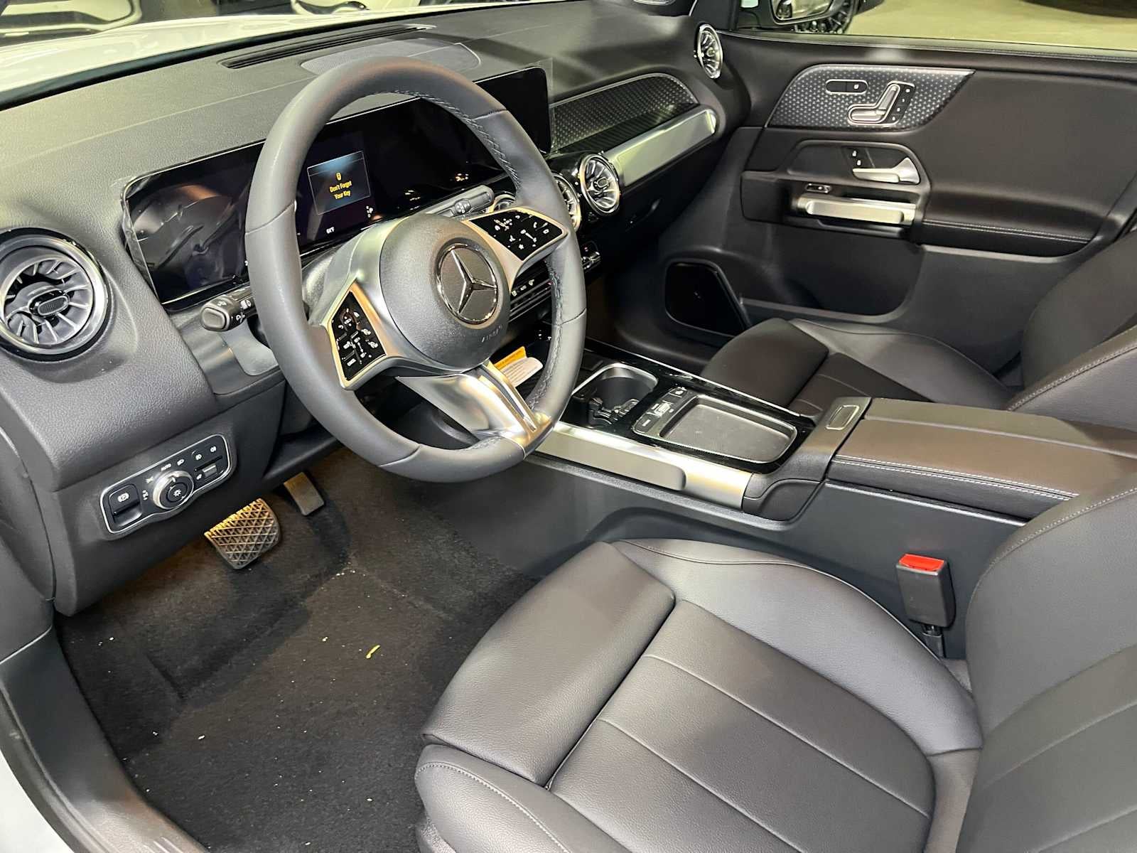 2026 Mercedes-Benz GLB 250 4MATIC® SUV