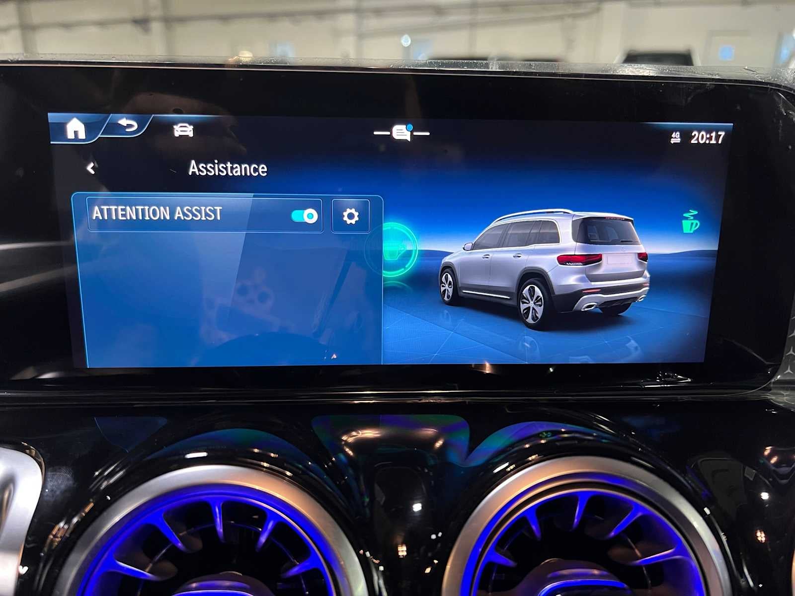 2026 Mercedes-Benz GLB 250 4MATIC® SUV