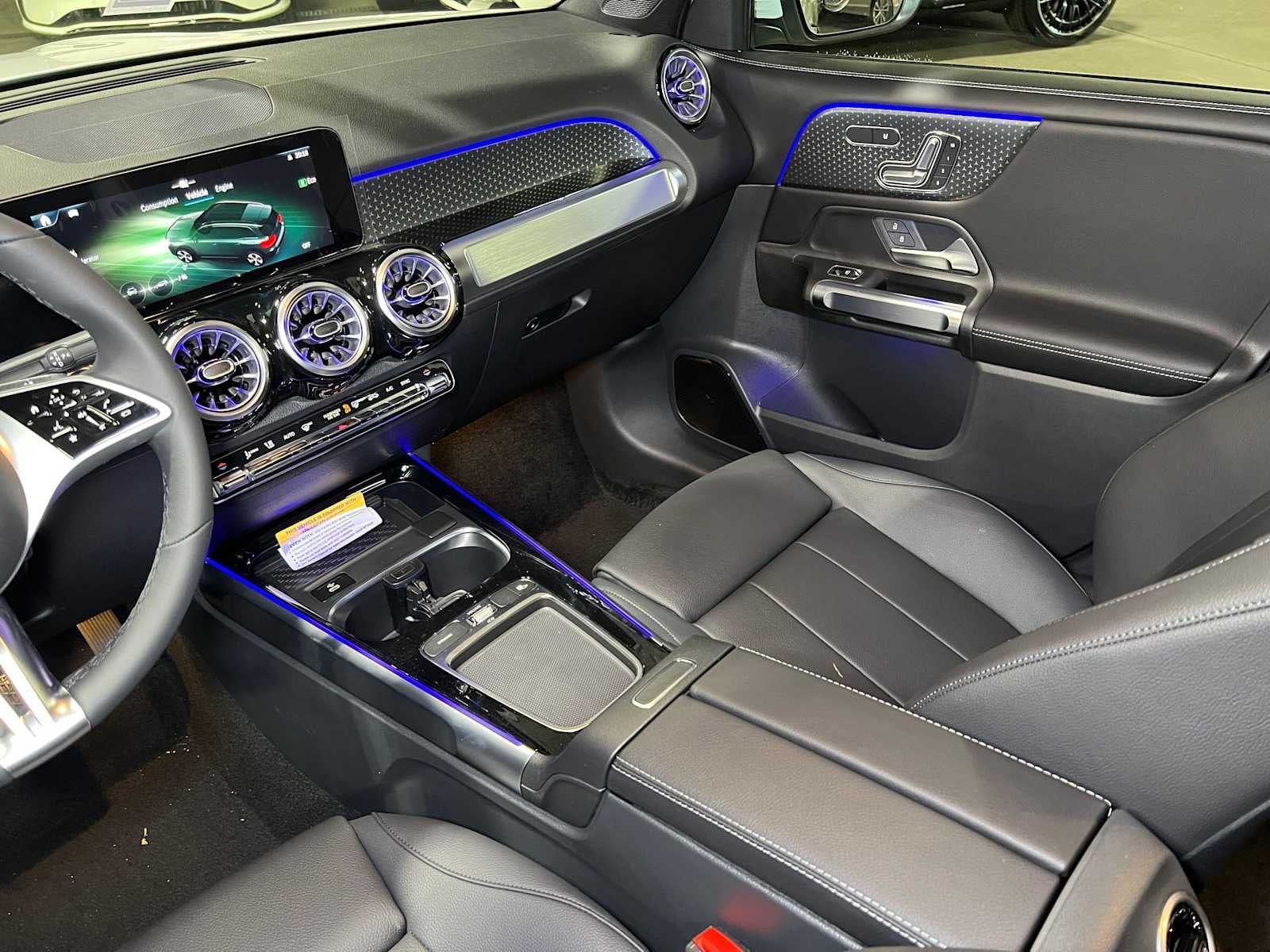 2026 Mercedes-Benz GLB 250 4MATIC® SUV