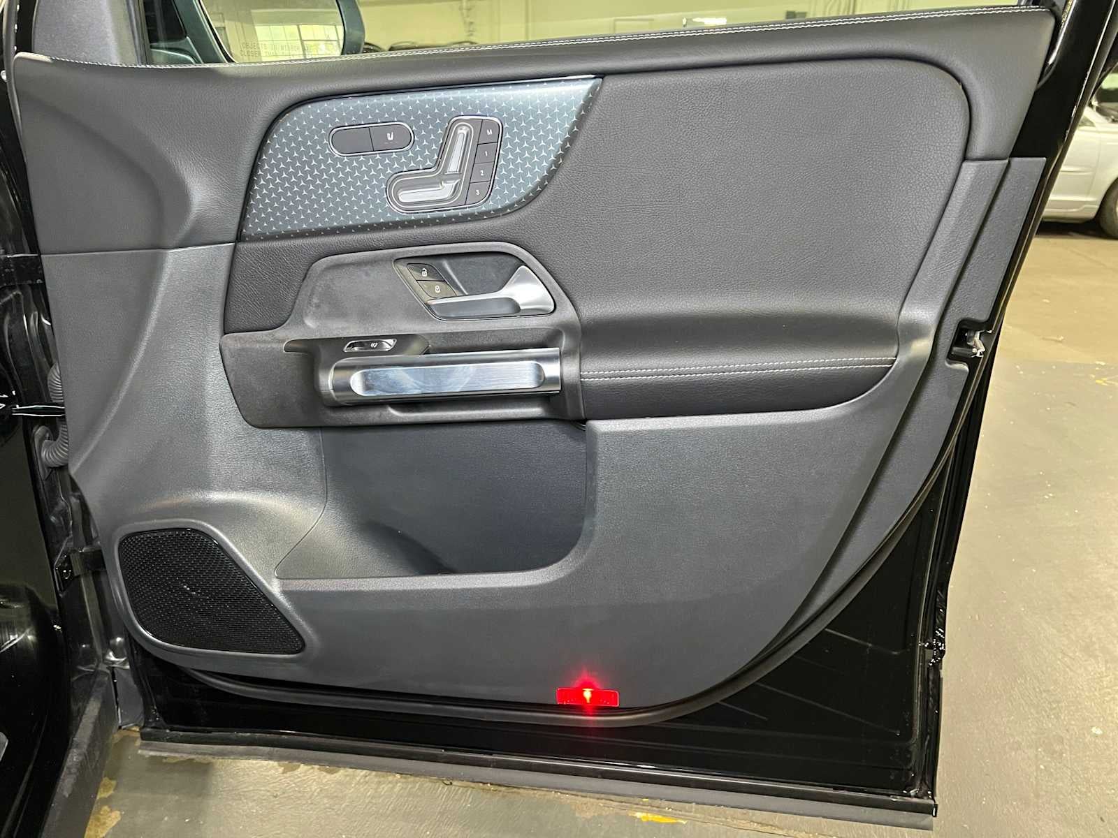 2026 Mercedes-Benz GLB 250 4MATIC® SUV