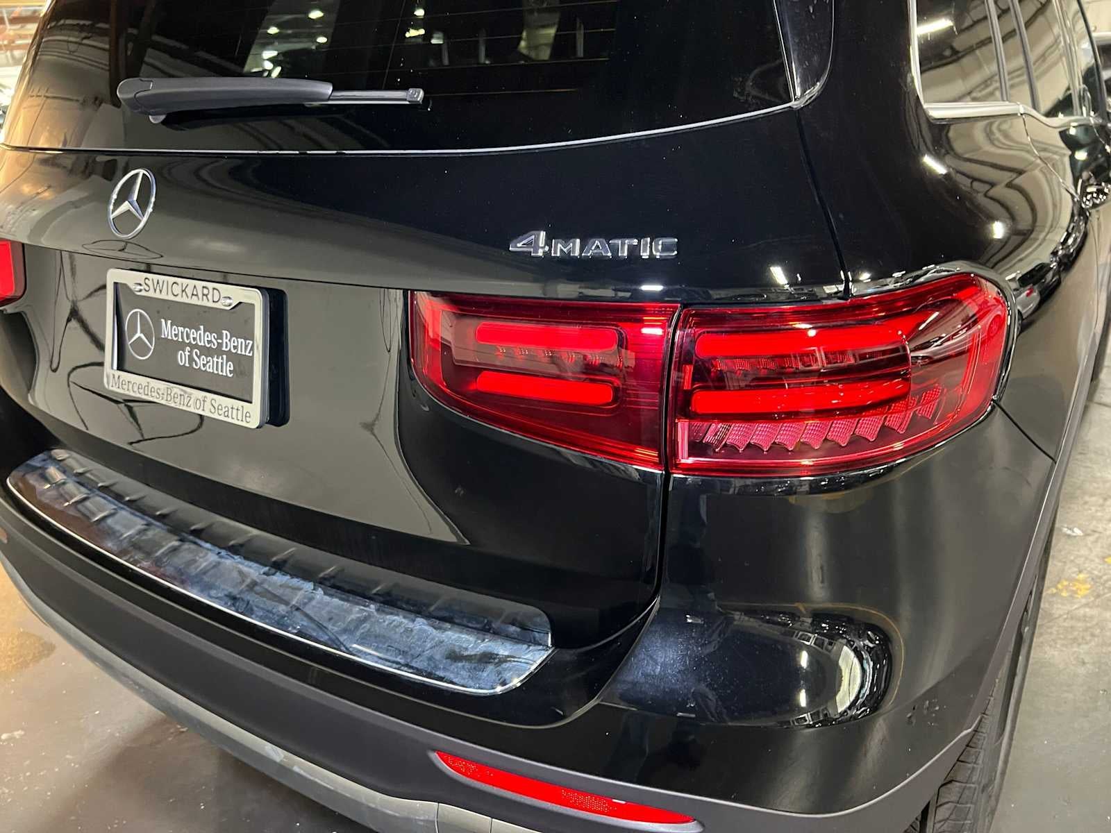 2026 Mercedes-Benz GLB 250 4MATIC® SUV