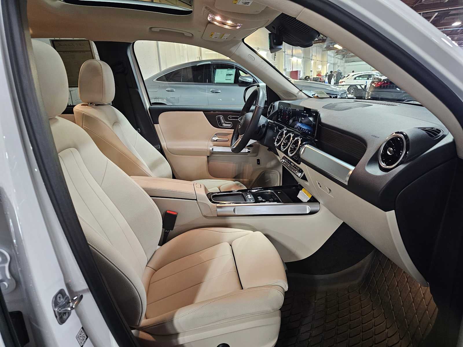 2026 Mercedes-Benz GLB 250 4MATIC® SUV