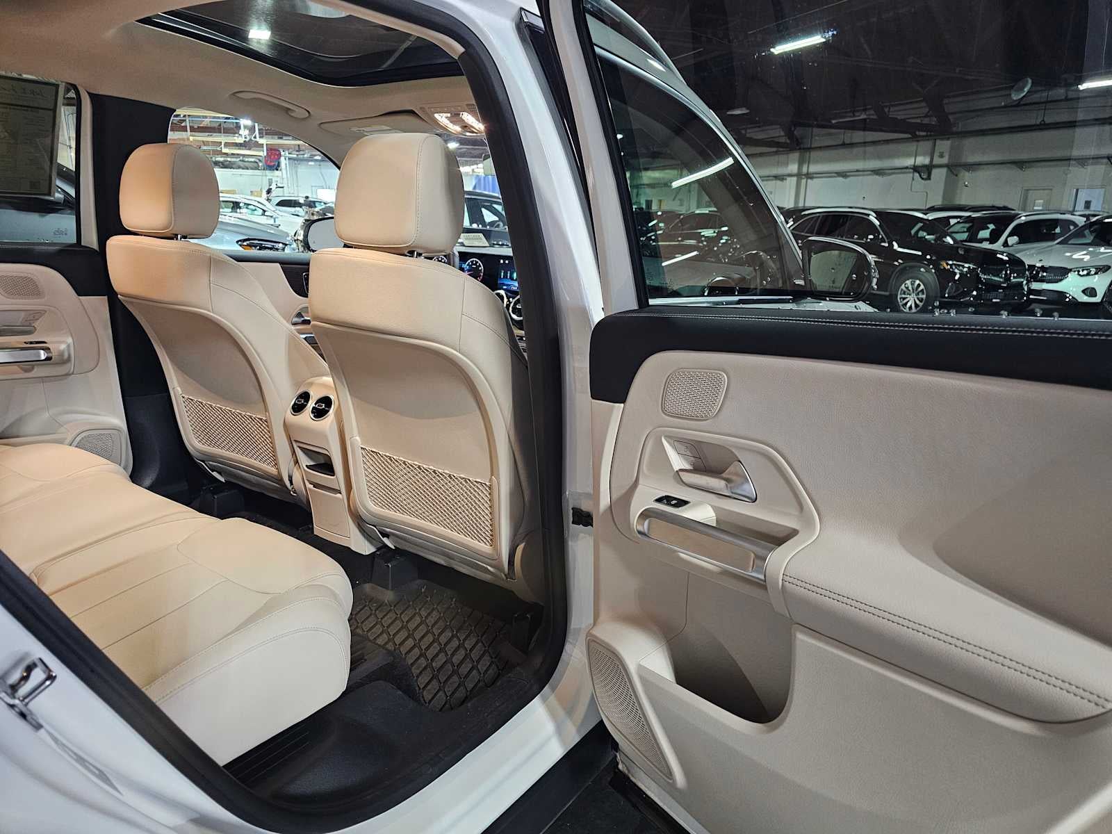 2026 Mercedes-Benz GLB 250 4MATIC® SUV
