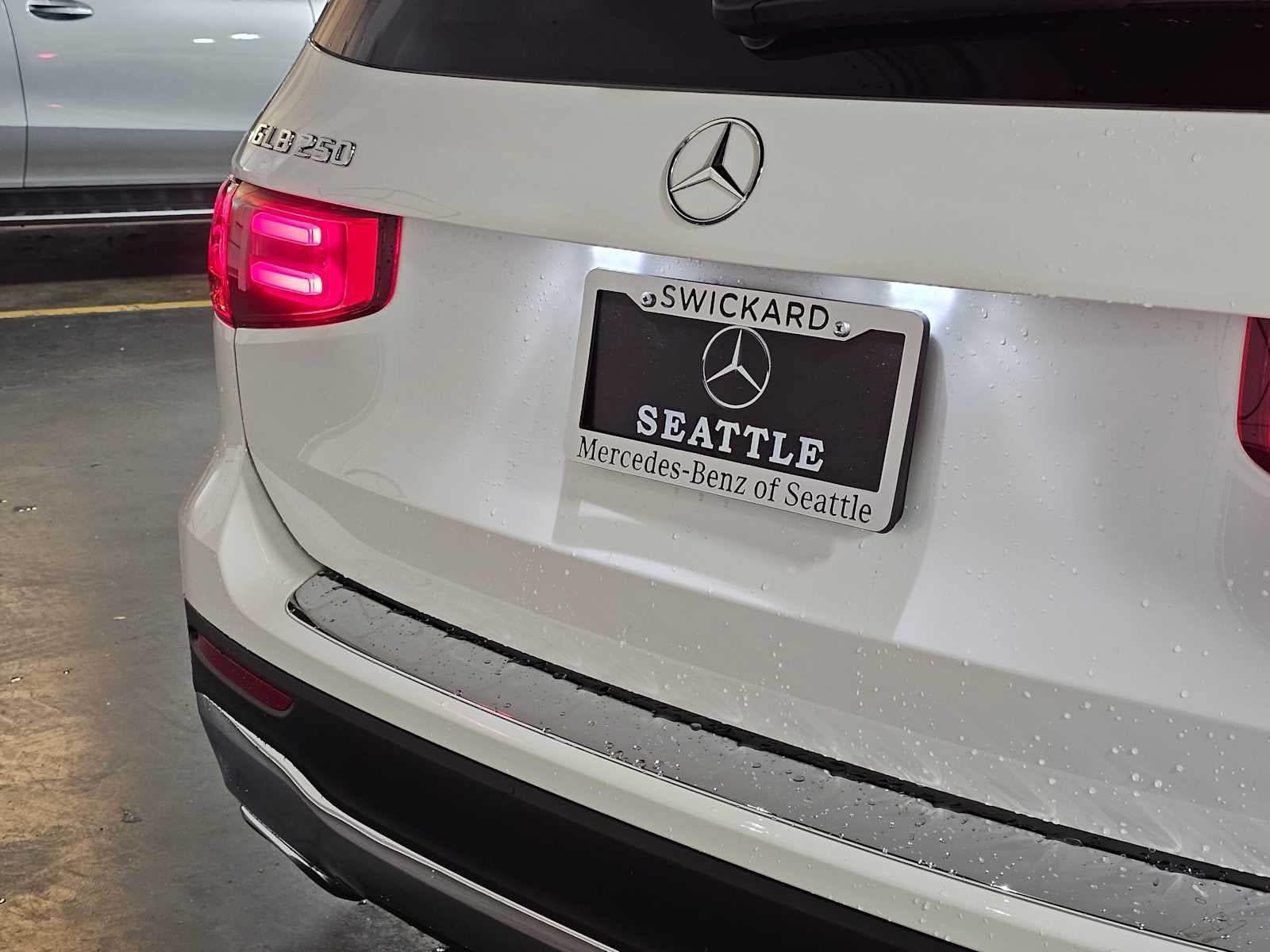 2026 Mercedes-Benz GLB 250 4MATIC® SUV