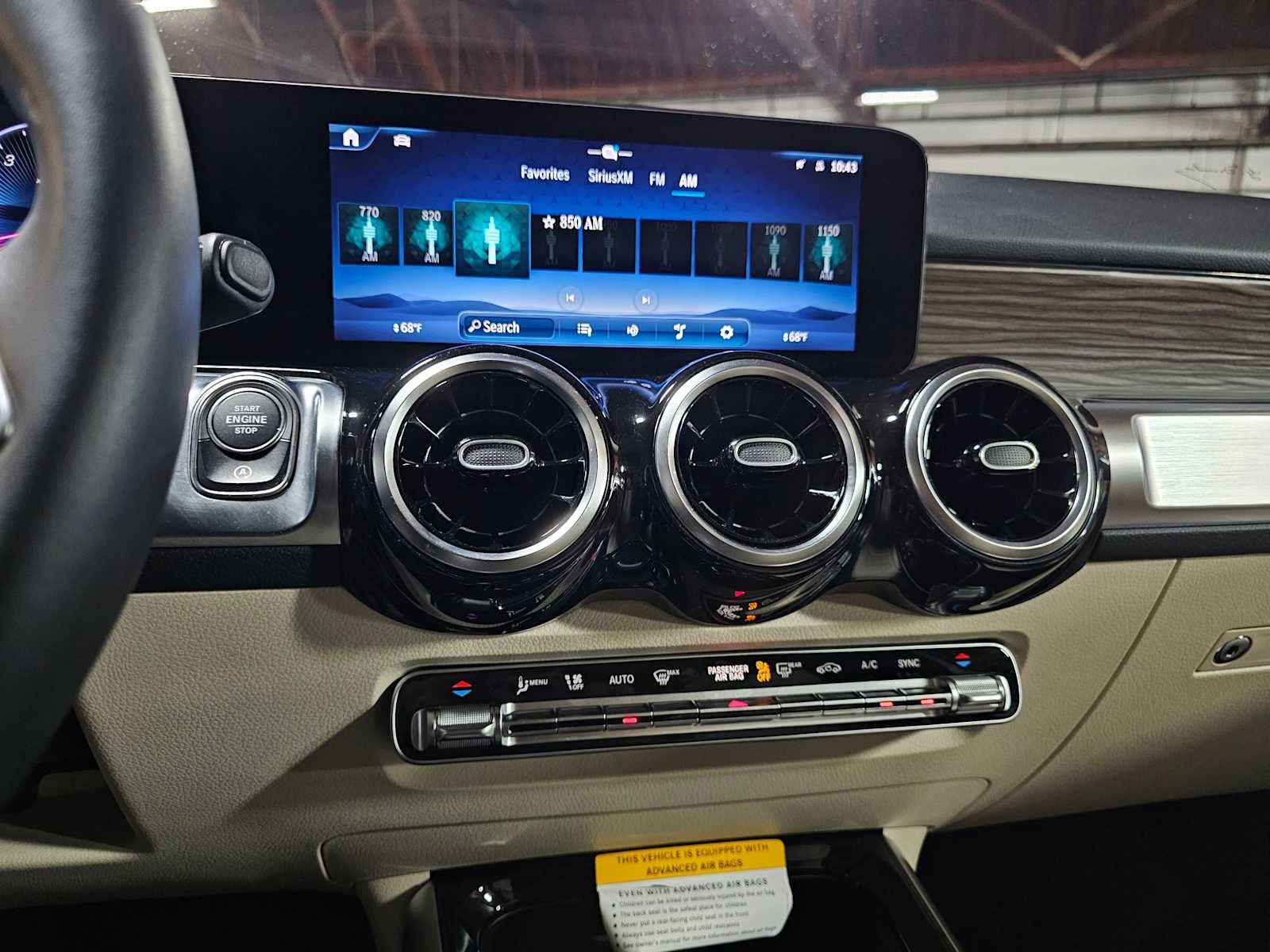 2026 Mercedes-Benz GLB 250 4MATIC® SUV