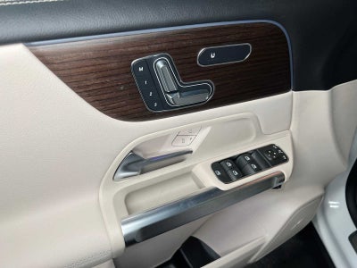 2026 Mercedes-Benz GLB 250 4MATIC® SUV