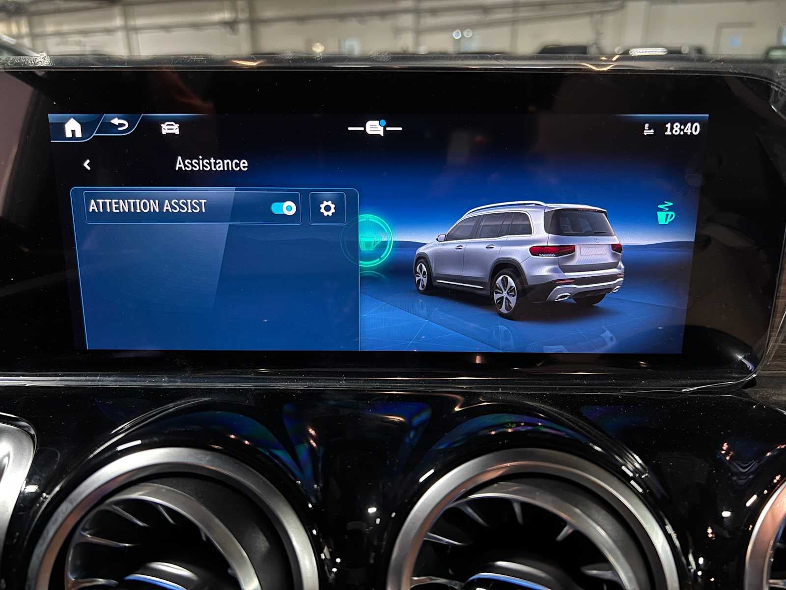 2026 Mercedes-Benz GLB 250 4MATIC® SUV
