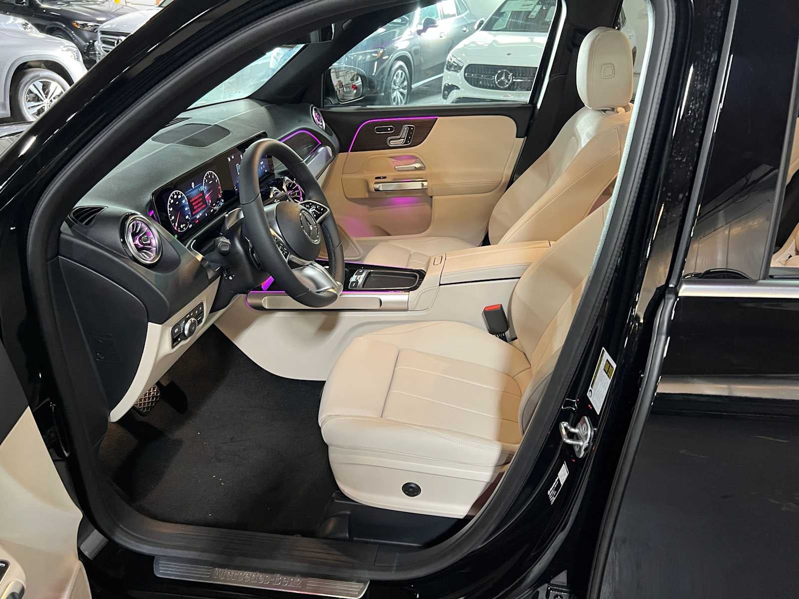 2026 Mercedes-Benz GLB 250 4MATIC® SUV