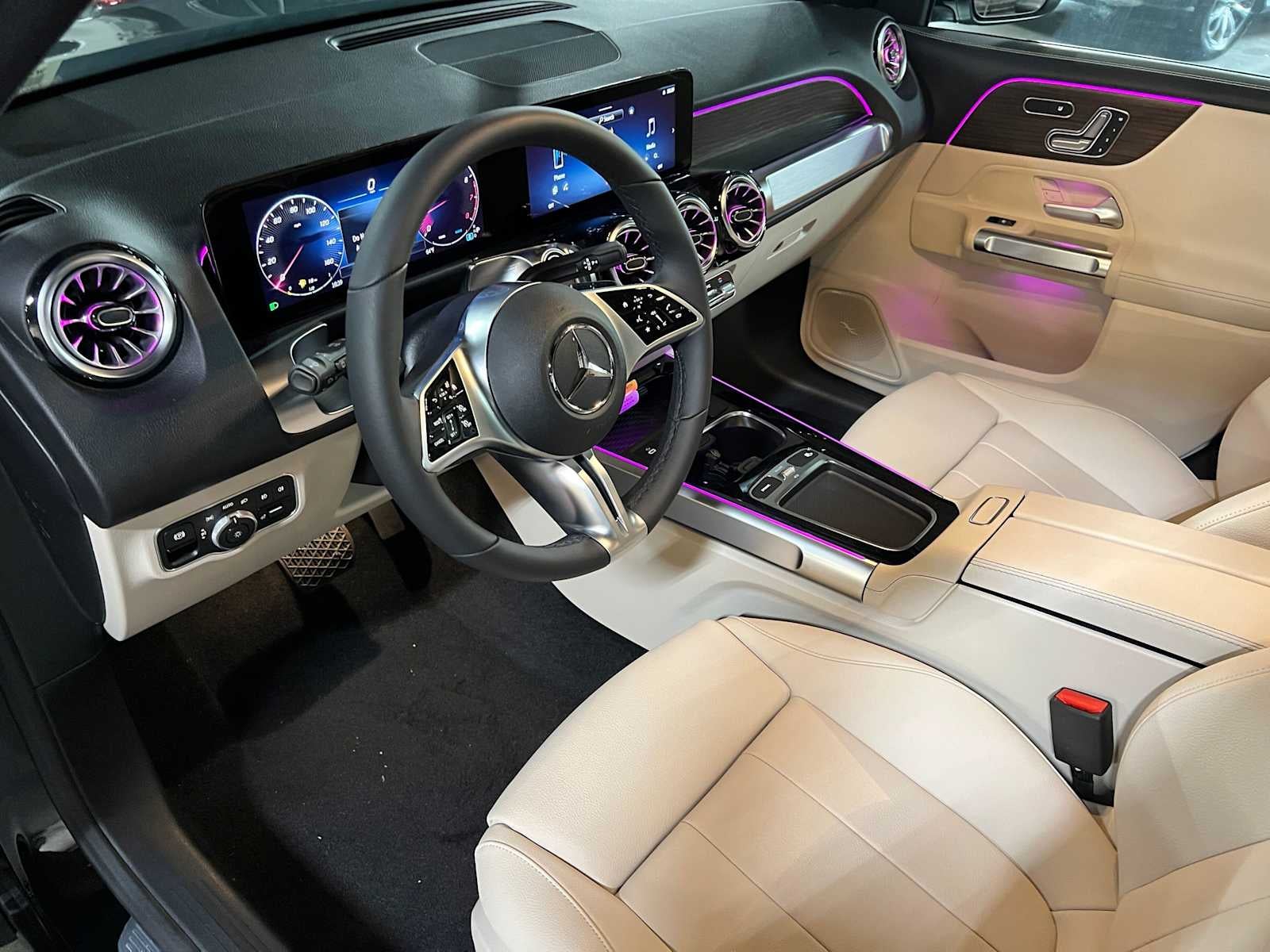 2026 Mercedes-Benz GLB 250 4MATIC® SUV