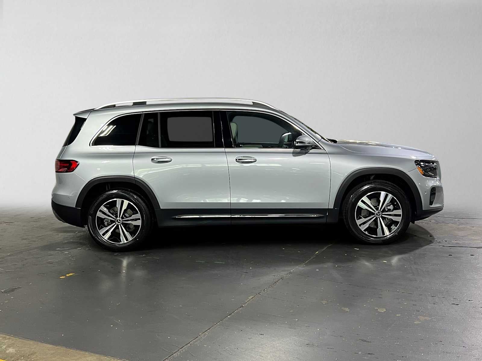 2026 Mercedes-Benz GLB 250 4MATIC® SUV