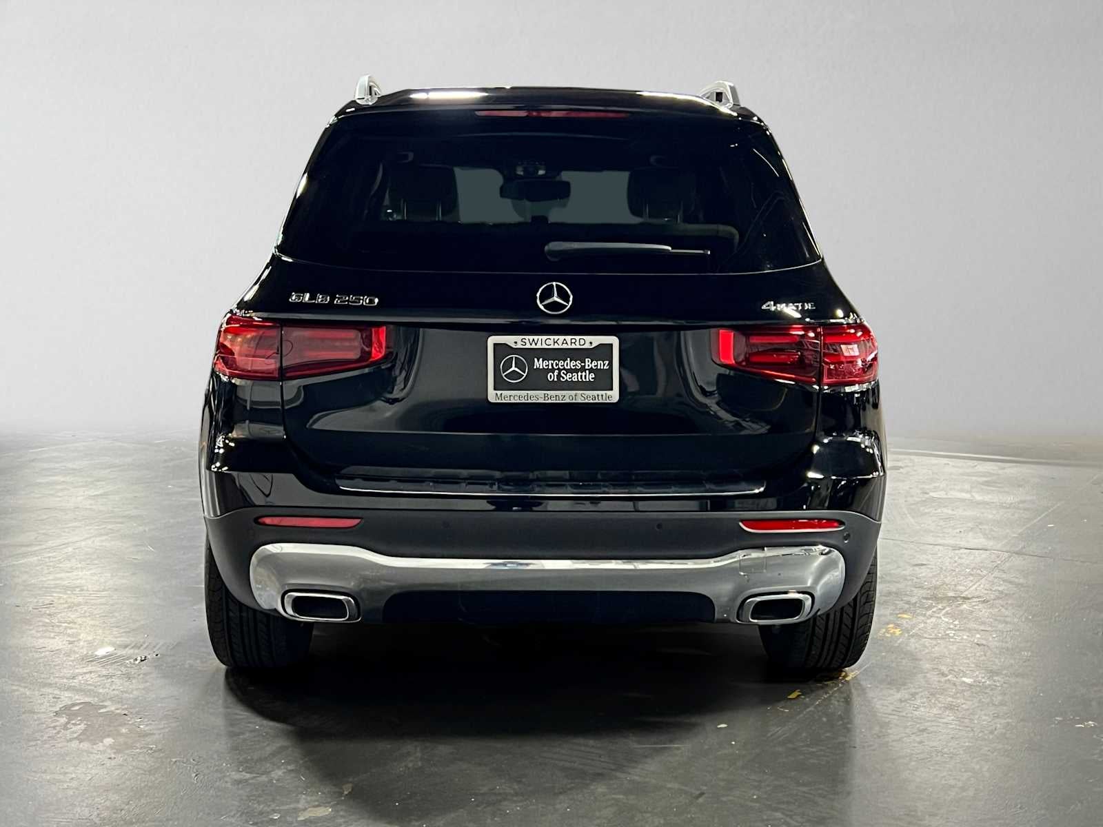 2026 Mercedes-Benz GLB 250 4MATIC® SUV