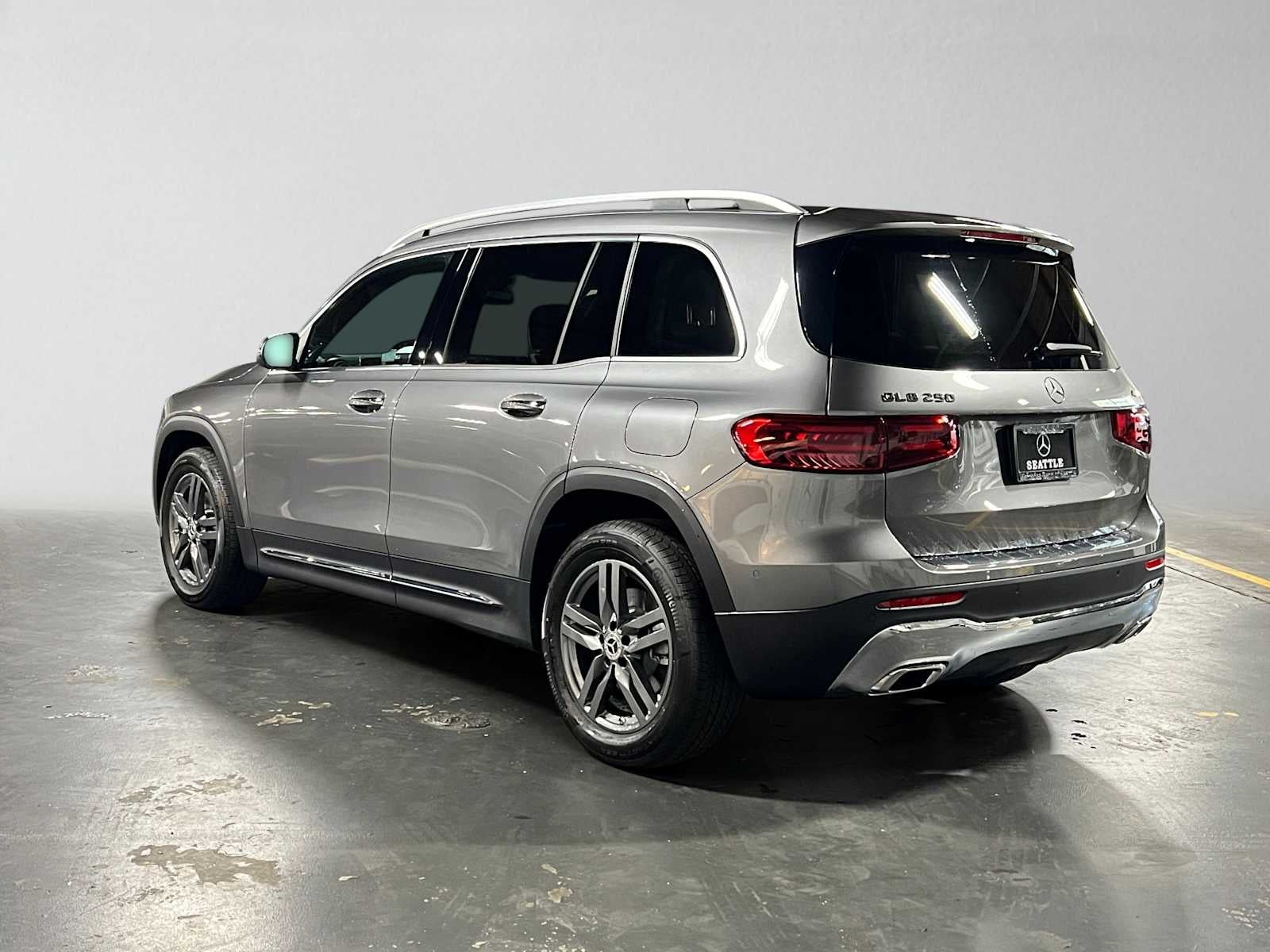 2026 Mercedes-Benz GLB 250 4MATIC® SUV