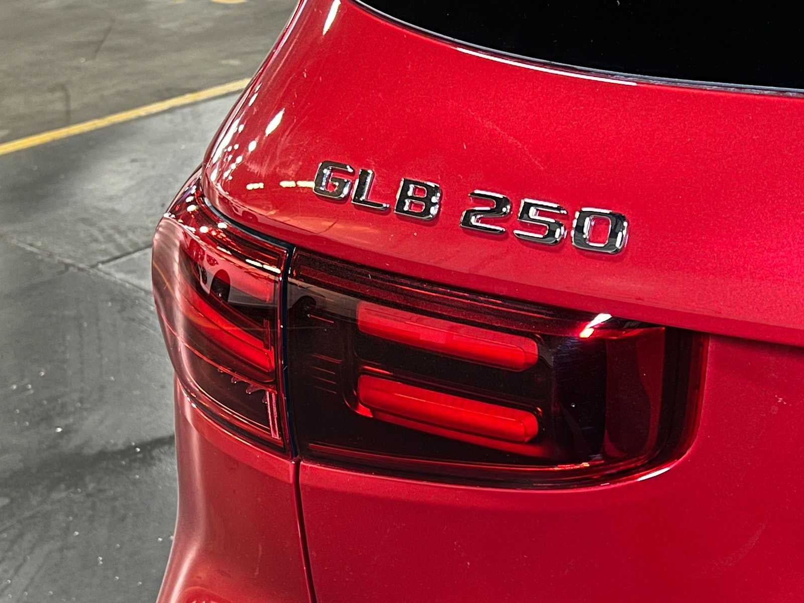 2025 Mercedes-Benz GLB GLB 250