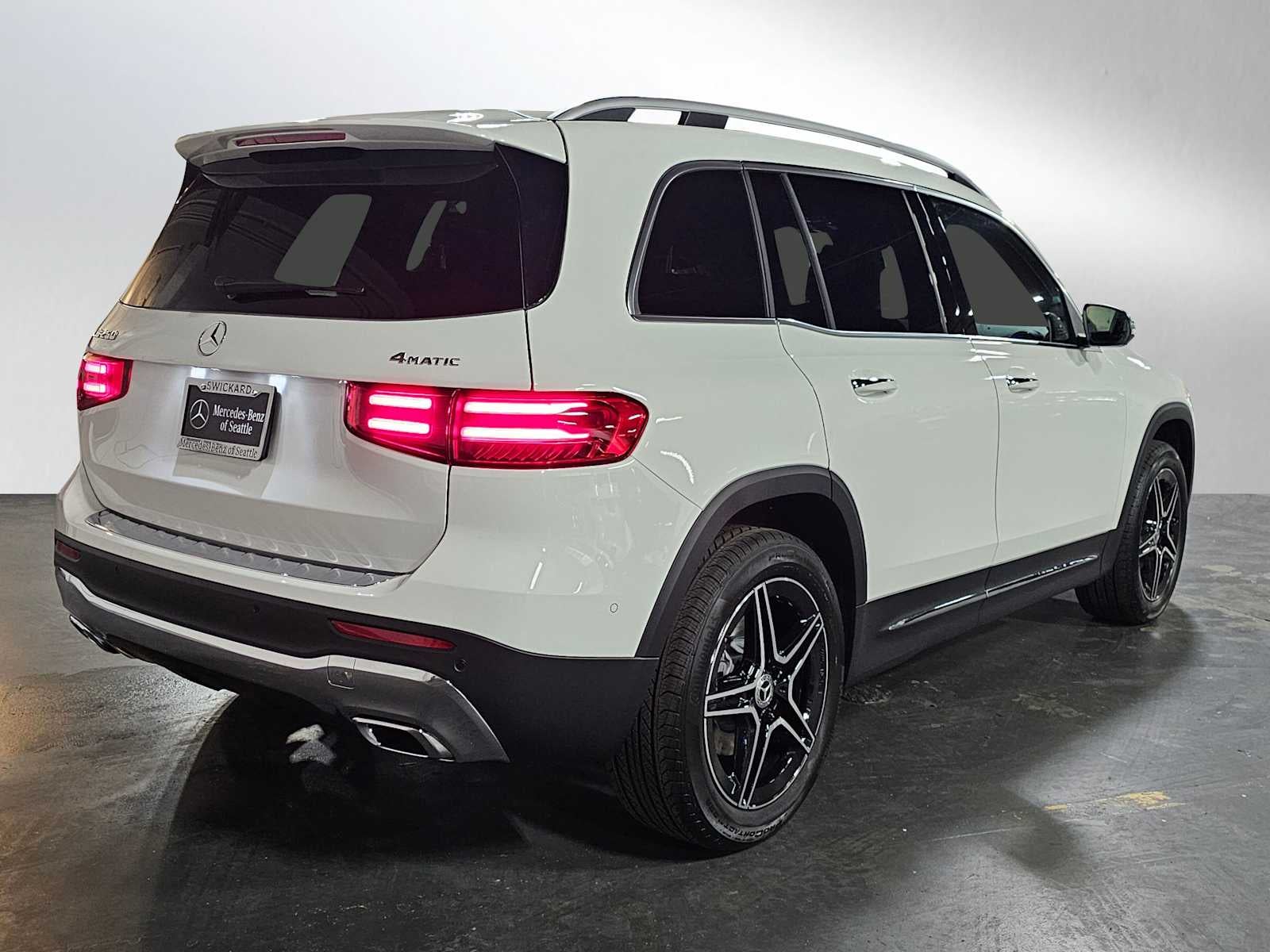 2026 Mercedes-Benz GLB 250 4MATIC® SUV