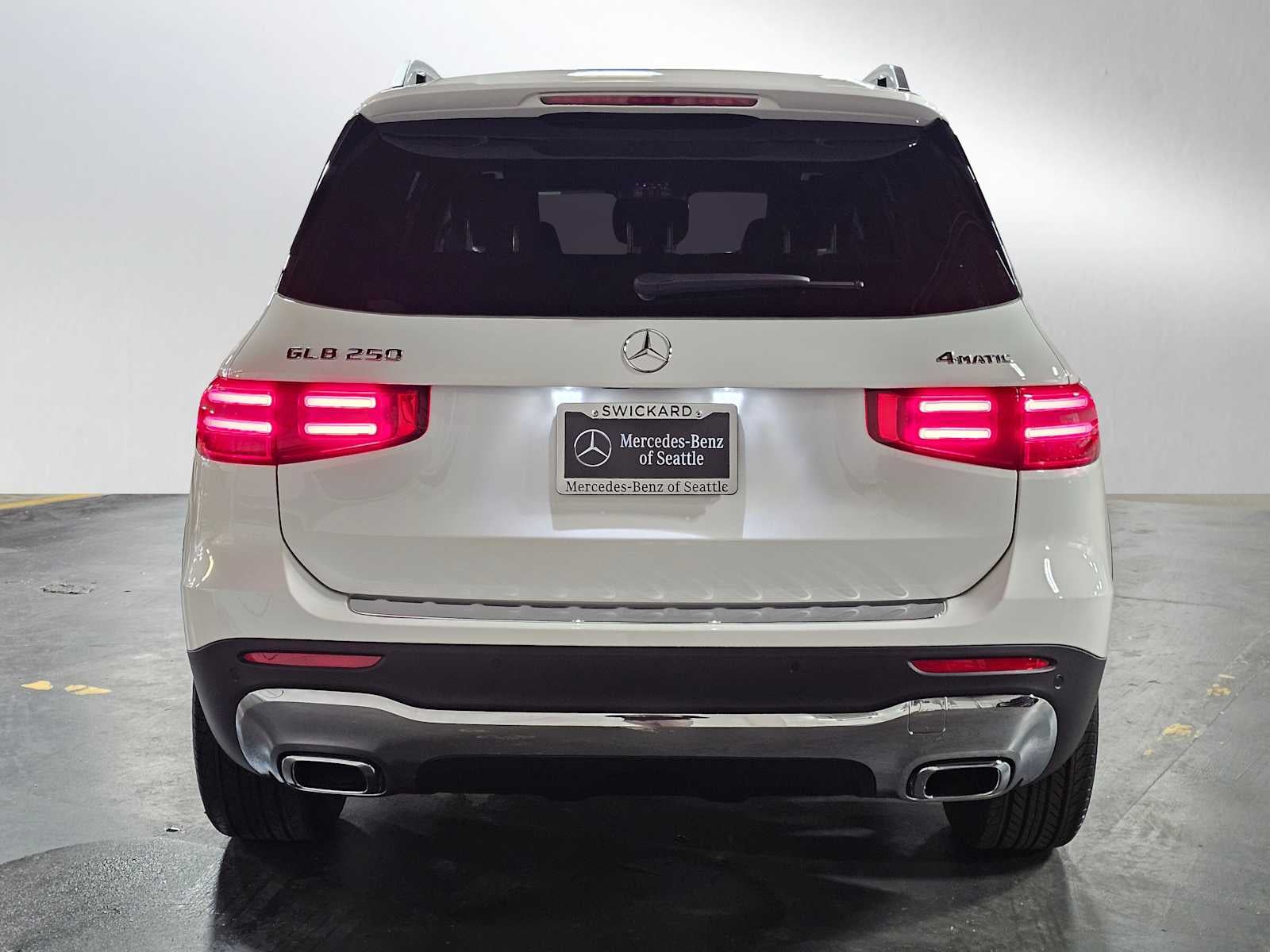 2026 Mercedes-Benz GLB 250 4MATIC® SUV