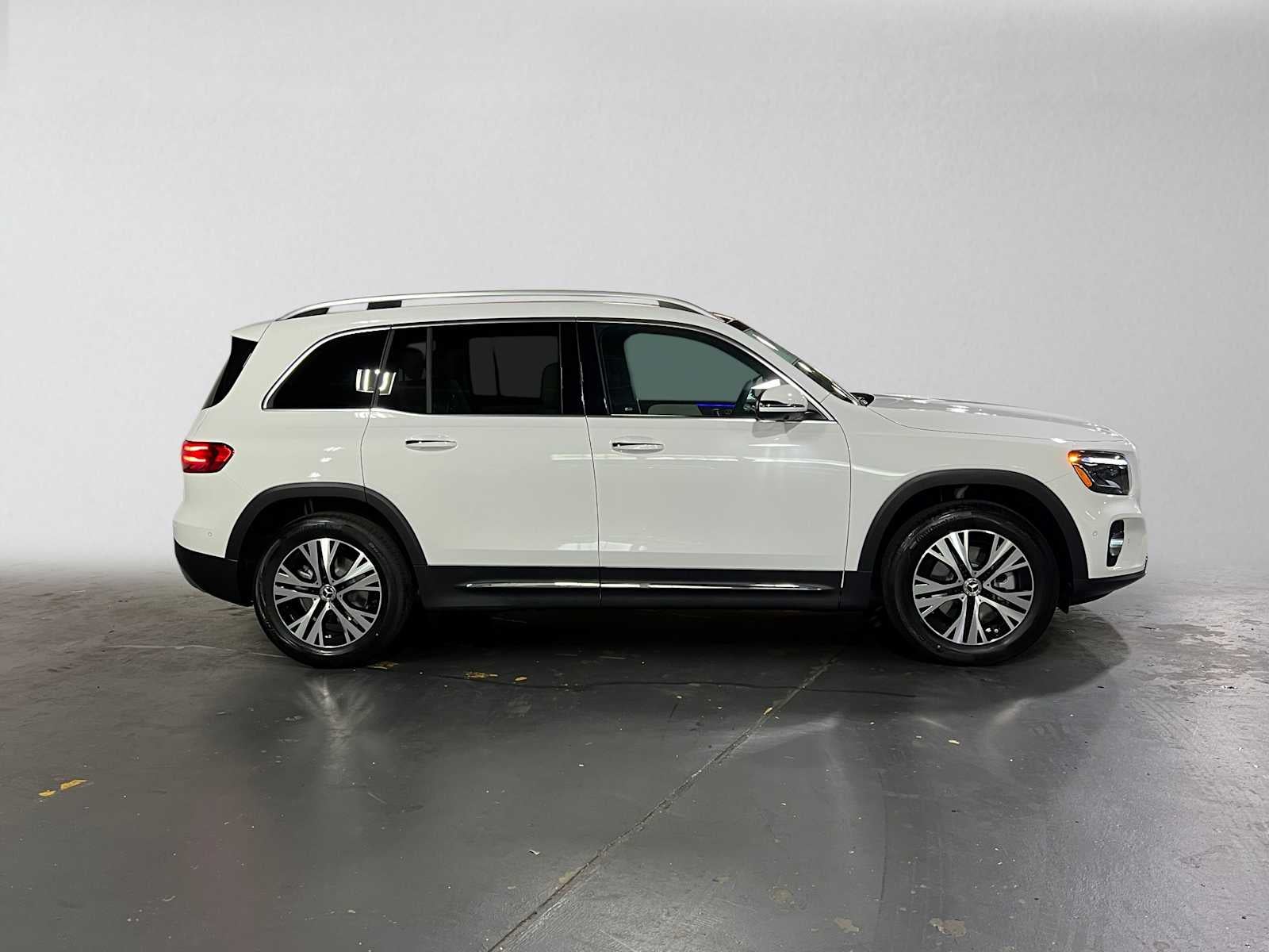 2026 Mercedes-Benz GLB 250 4MATIC® SUV