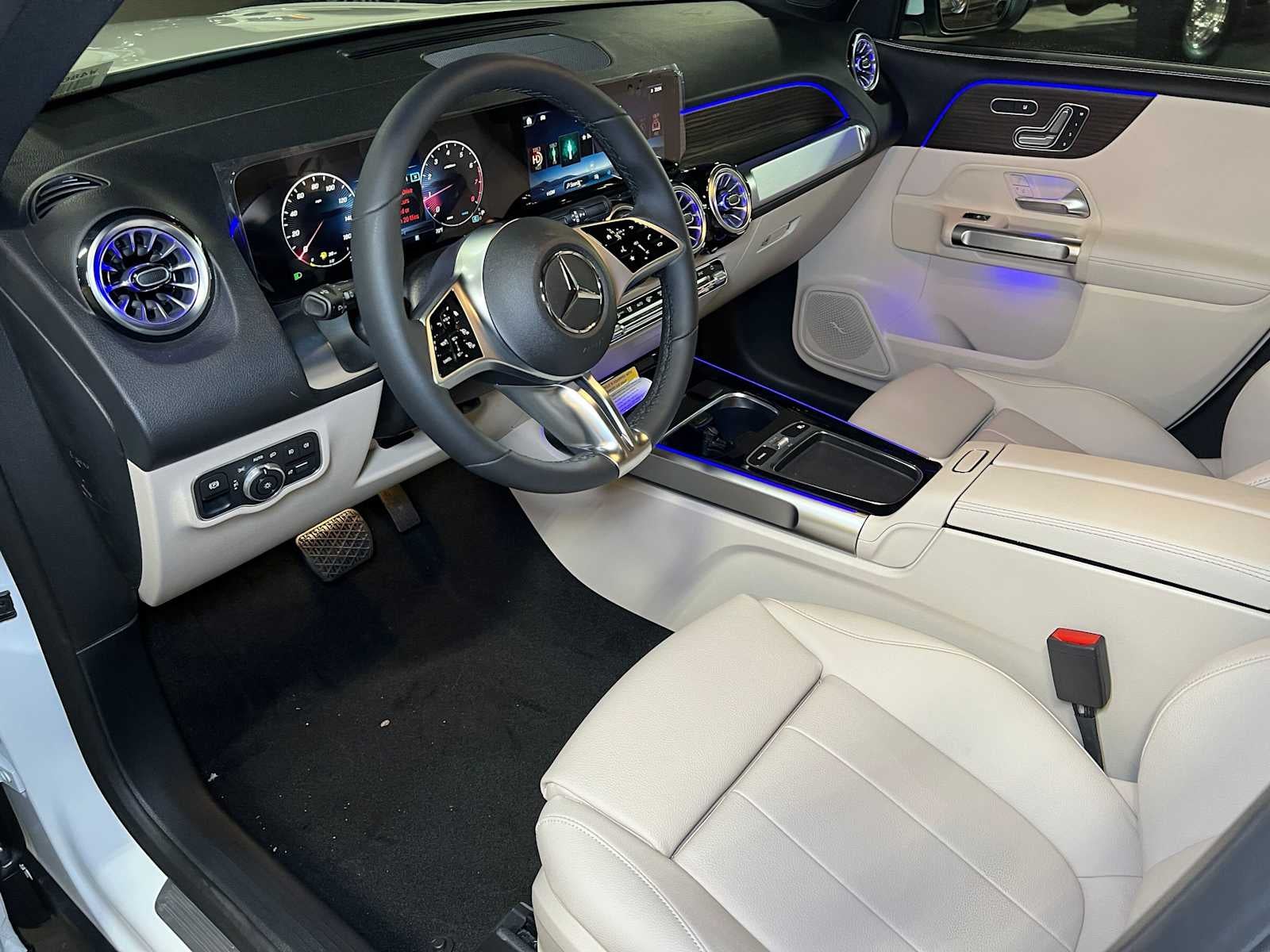 2026 Mercedes-Benz GLB 250 4MATIC® SUV