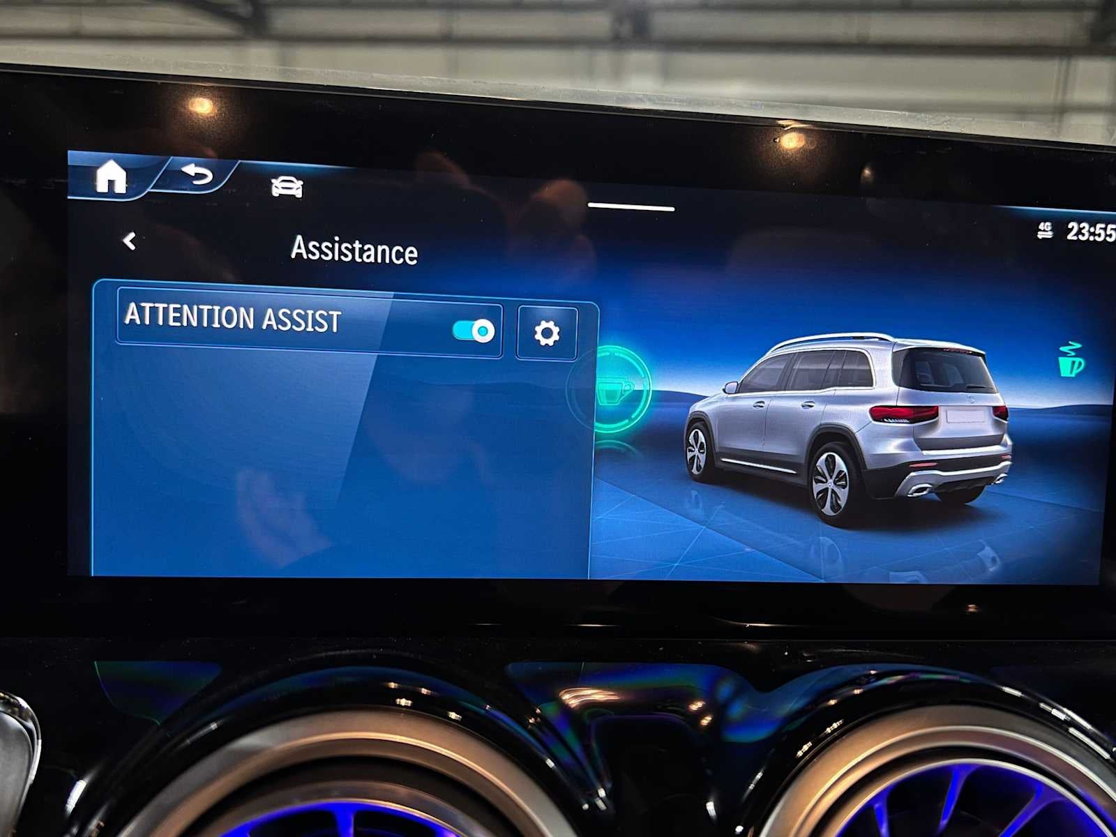 2026 Mercedes-Benz GLB 250 4MATIC® SUV