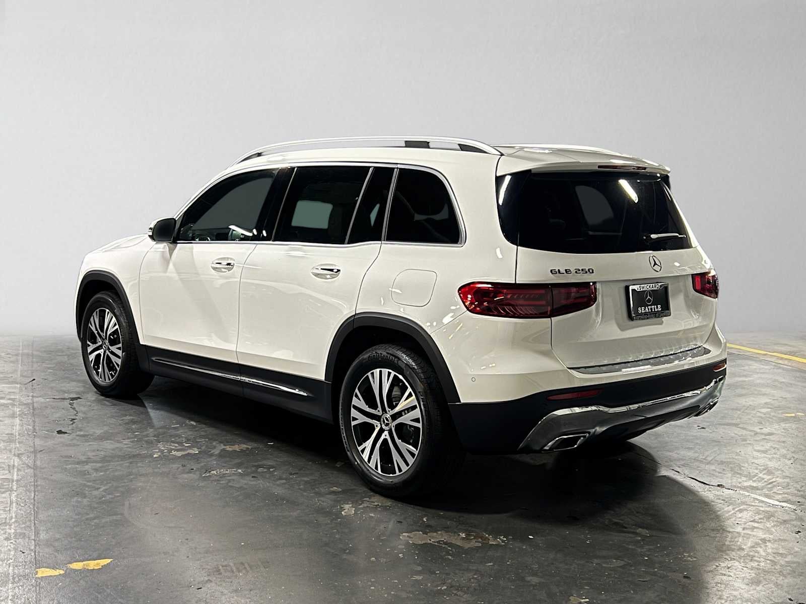 2026 Mercedes-Benz GLB 250 4MATIC® SUV