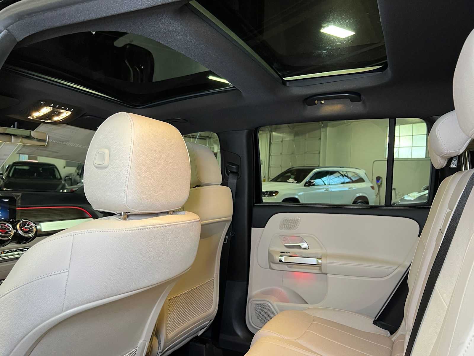 2026 Mercedes-Benz GLB 250 4MATIC® SUV
