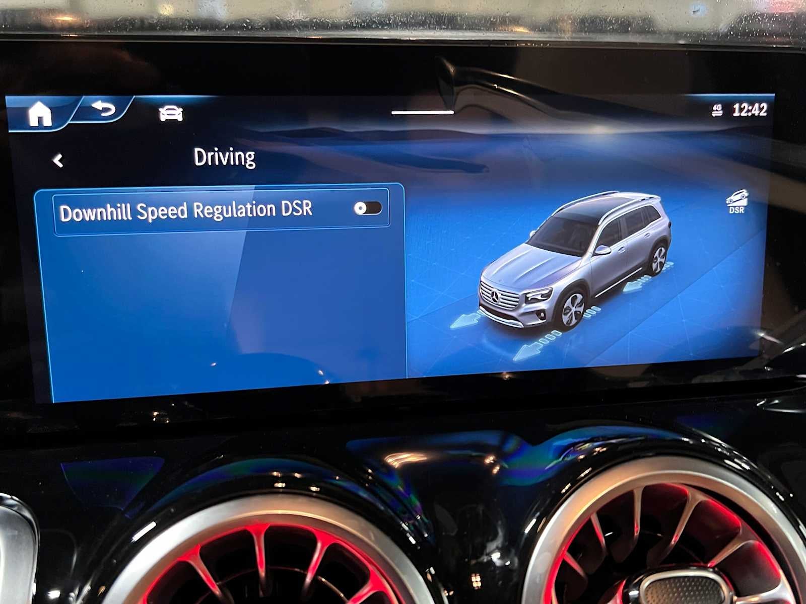 2026 Mercedes-Benz GLB 250 4MATIC® SUV