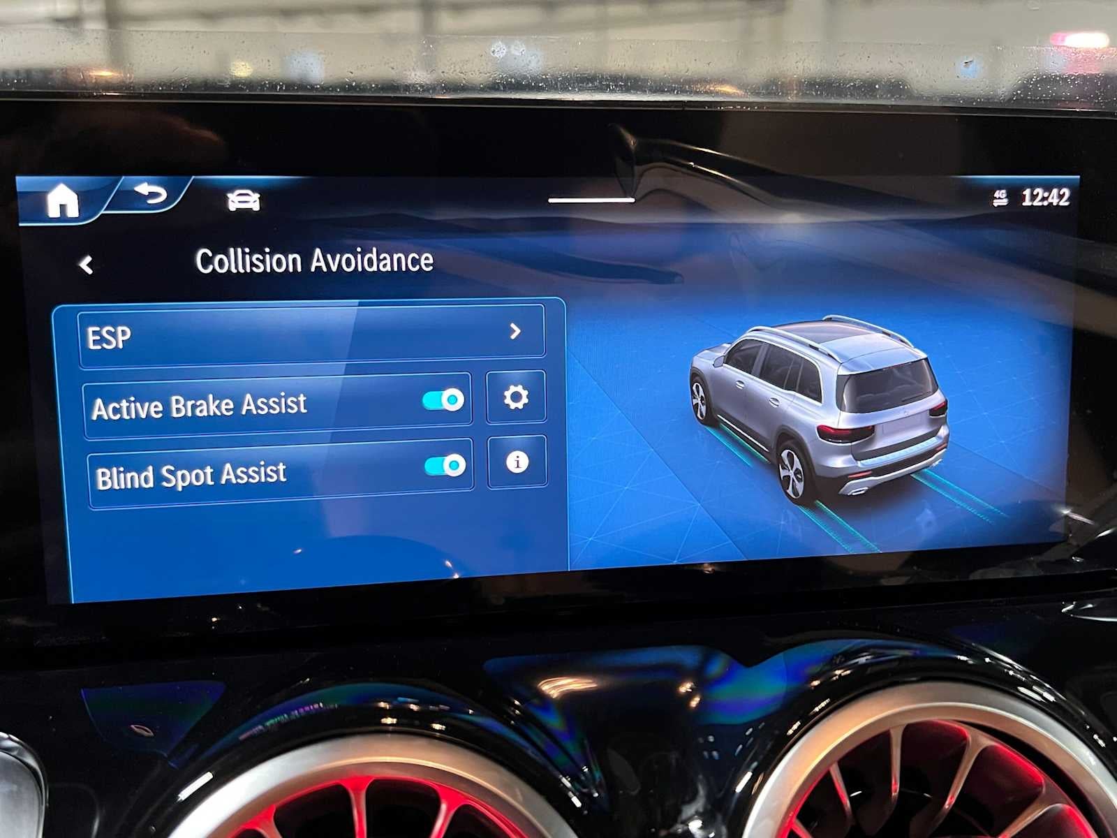 2026 Mercedes-Benz GLB 250 4MATIC® SUV