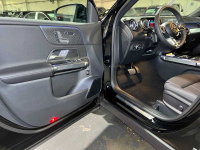 2026 Mercedes-Benz GLB 250 4MATIC® SUV
