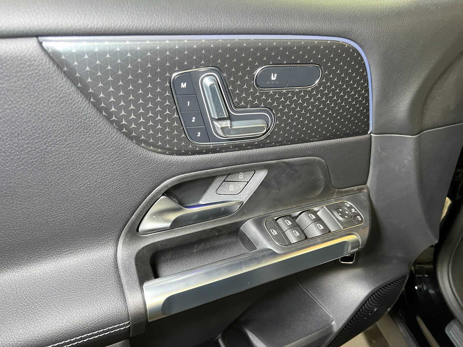 2026 Mercedes-Benz GLB 250 4MATIC® SUV