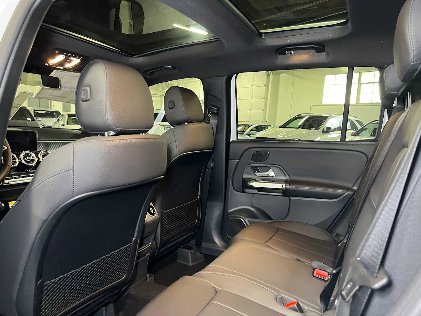 2026 Mercedes-Benz GLB 250 4MATIC® SUV