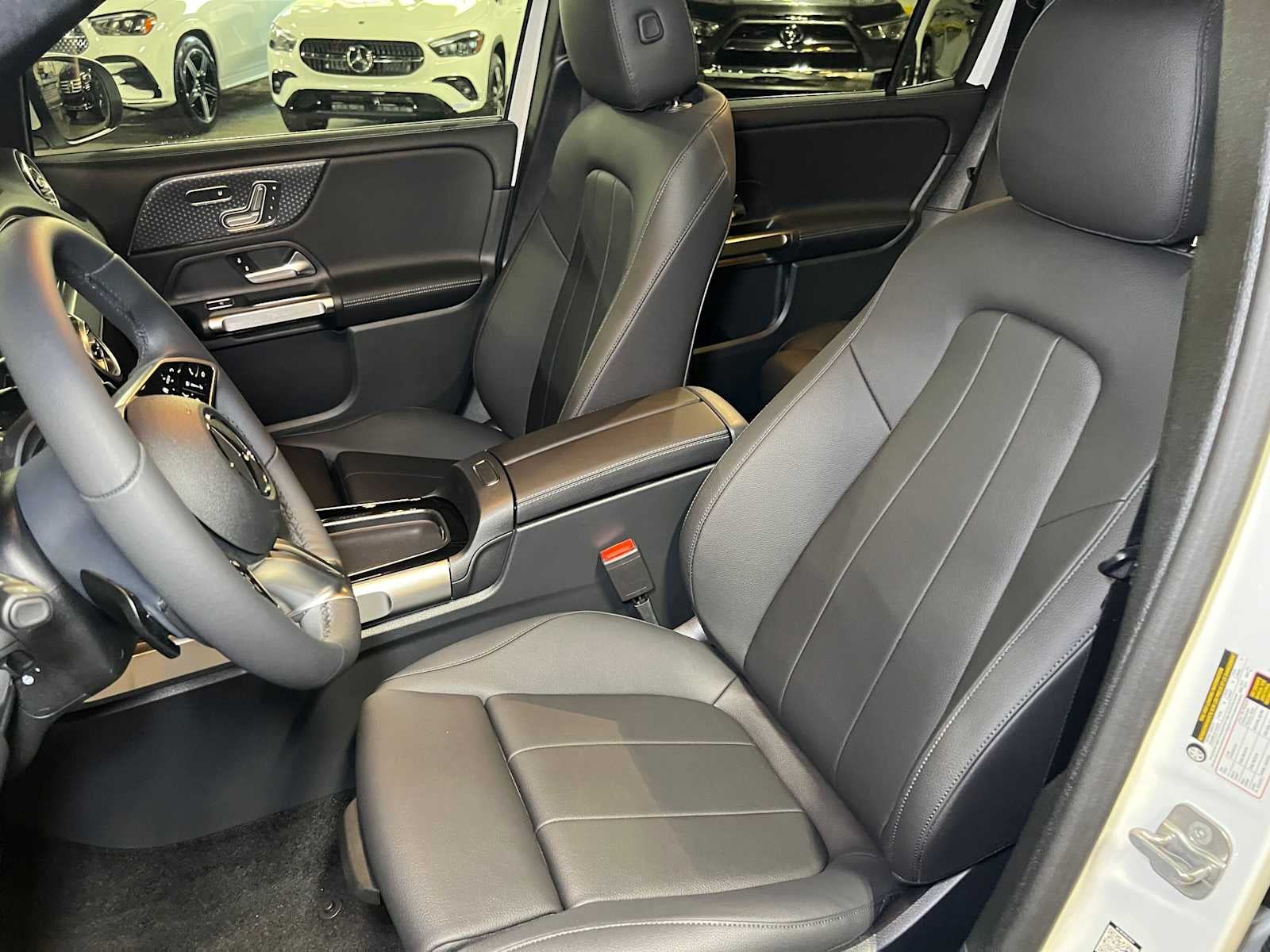 2026 Mercedes-Benz GLB 250 4MATIC® SUV