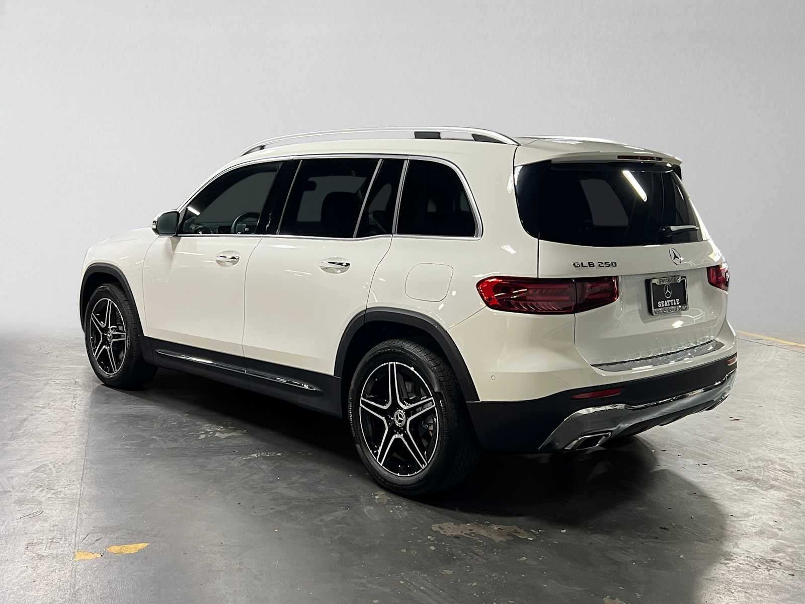 2026 Mercedes-Benz GLB 250 4MATIC® SUV