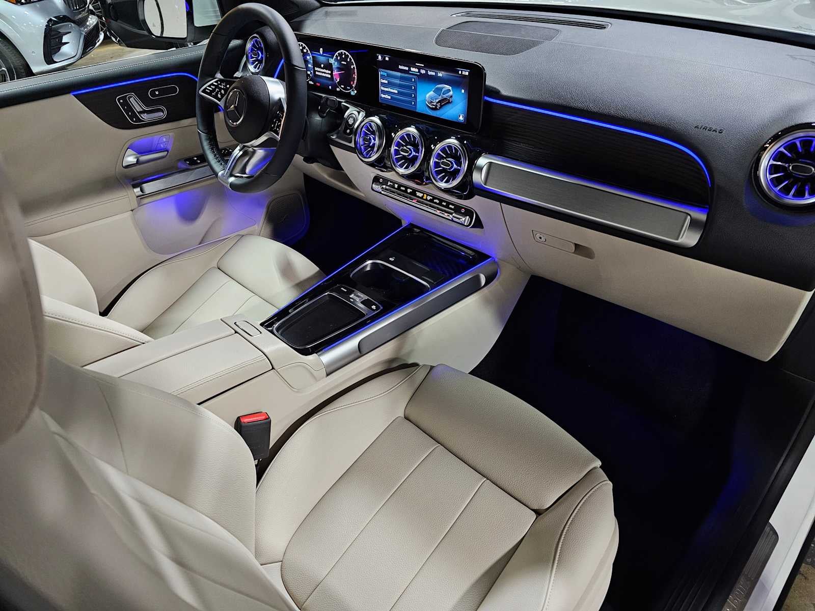 2026 Mercedes-Benz GLB 250 4MATIC® SUV