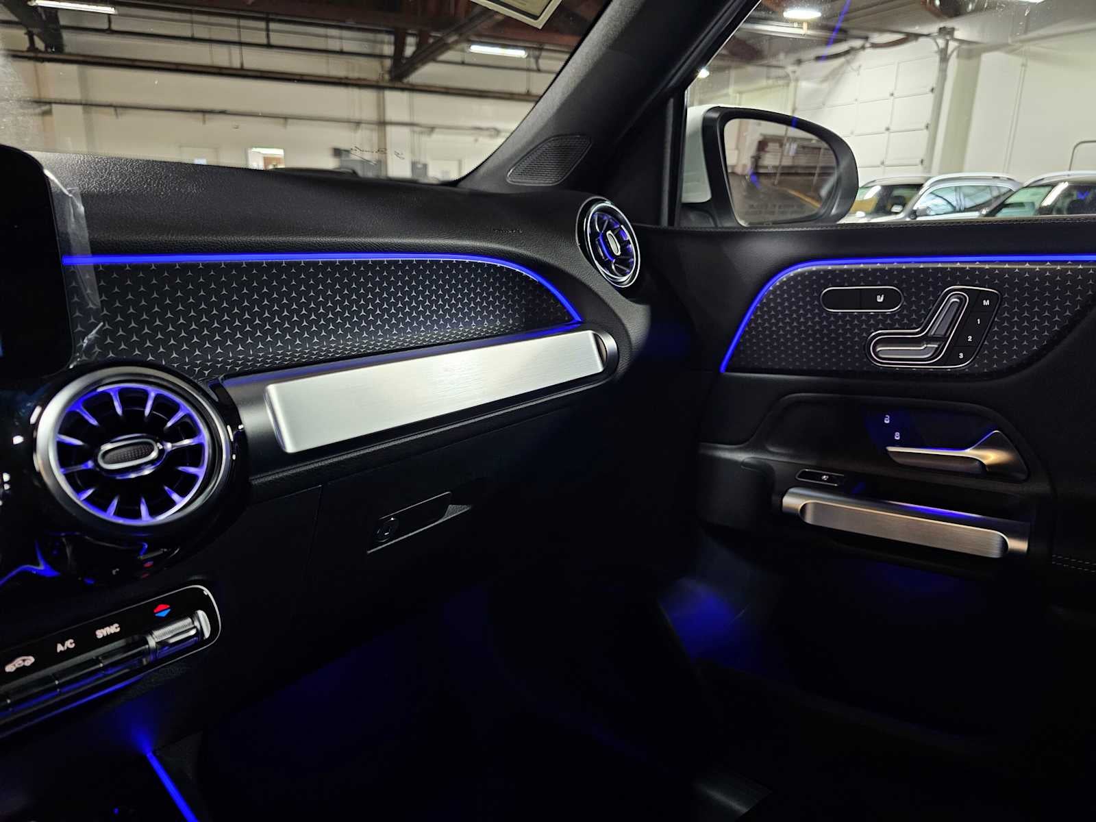 2026 Mercedes-Benz GLB 250 4MATIC® SUV