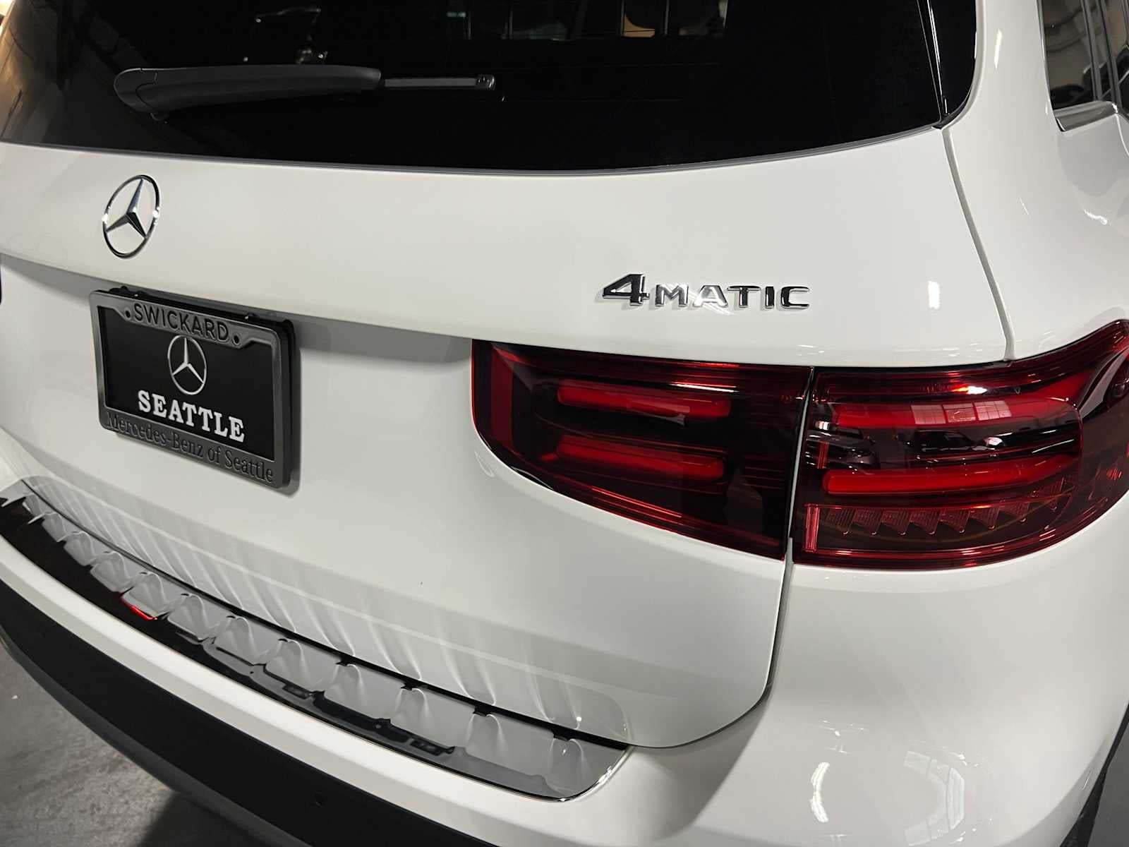 2026 Mercedes-Benz GLB 250 4MATIC® SUV