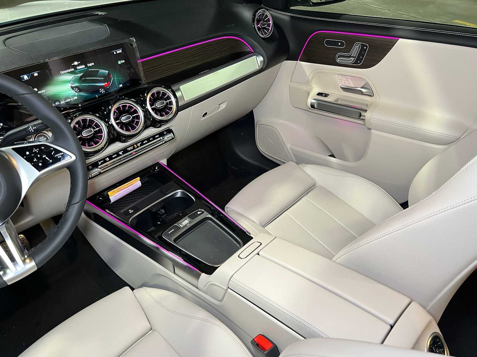 2026 Mercedes-Benz GLB 250 4MATIC® SUV
