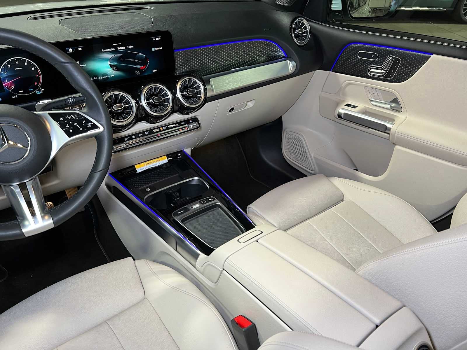 2025 Mercedes-Benz GLB GLB 250