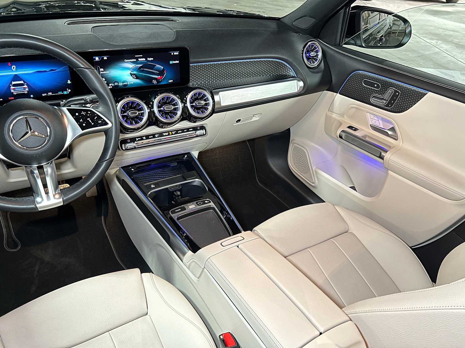 2025 Mercedes-Benz GLB 250 4MATIC® SUV