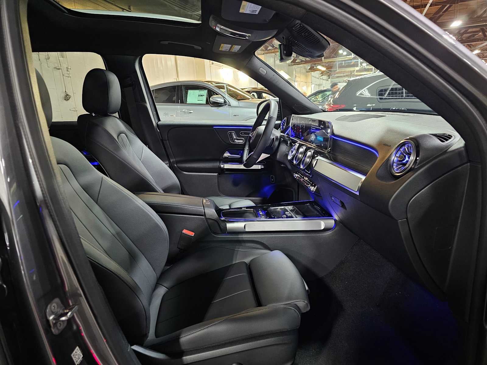 2026 Mercedes-Benz GLB 250 4MATIC® SUV