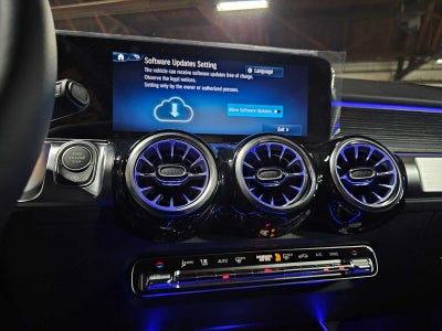 2026 Mercedes-Benz GLB 250 4MATIC® SUV