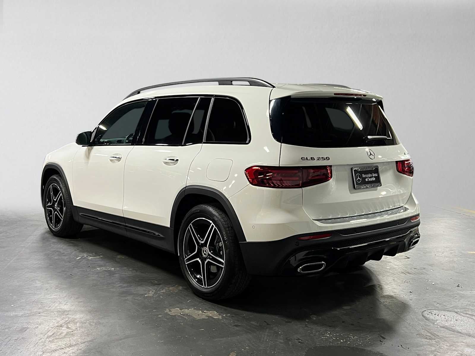 2026 Mercedes-Benz GLB 250 4MATIC® SUV