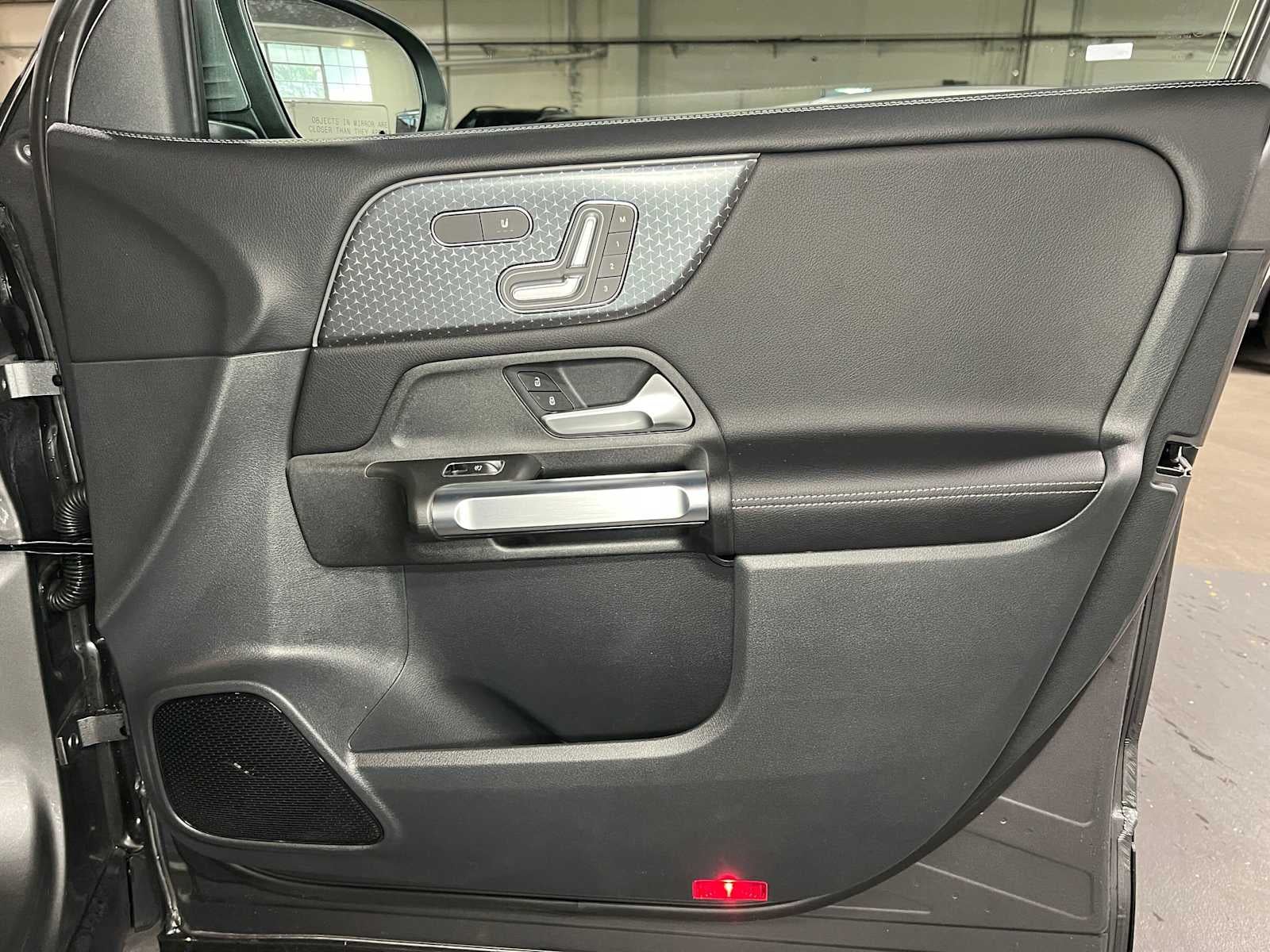 2026 Mercedes-Benz GLB 250 4MATIC® SUV