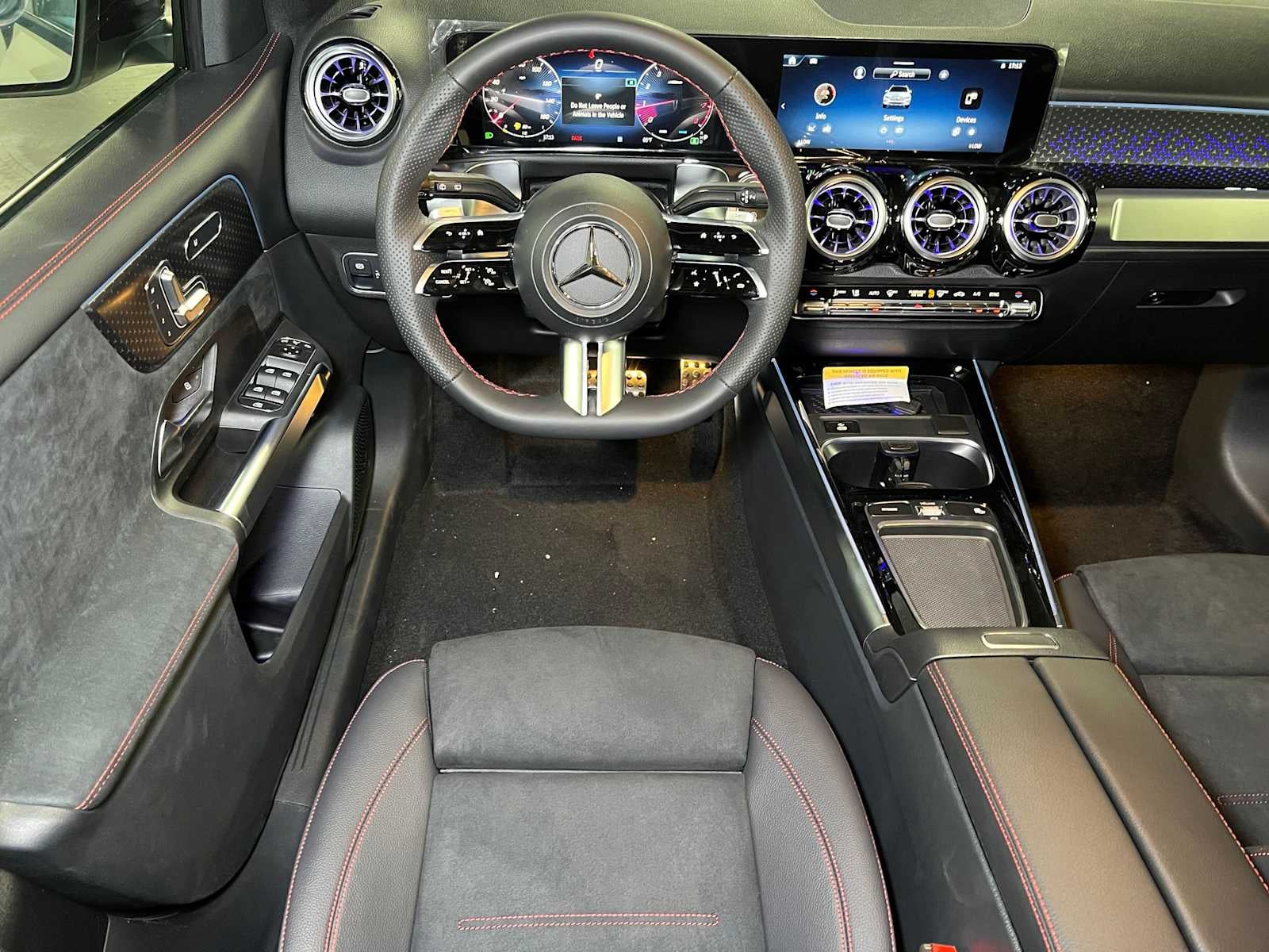 2026 Mercedes-Benz GLB 250 4MATIC® SUV