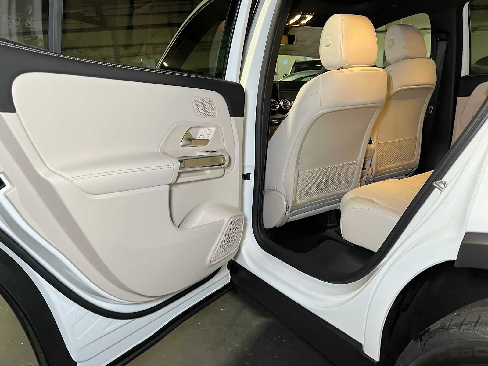 2026 Mercedes-Benz GLB 250 4MATIC® SUV