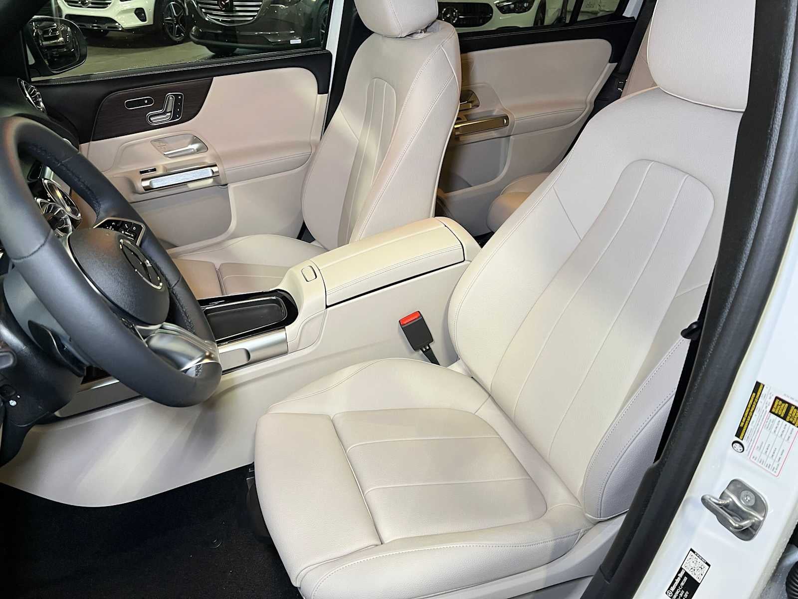 2026 Mercedes-Benz GLB 250 4MATIC® SUV
