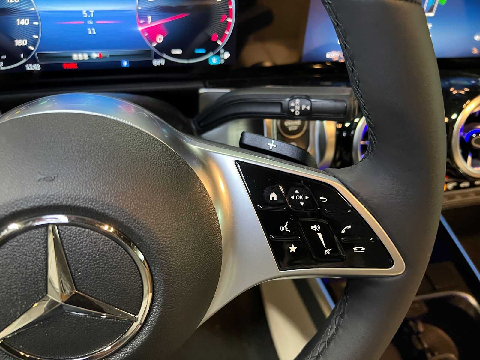 2026 Mercedes-Benz GLB 250 4MATIC® SUV