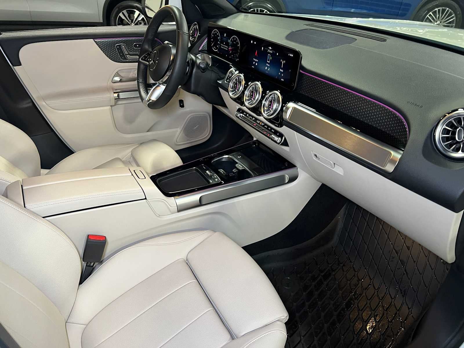 2025 Mercedes-Benz GLB GLB 250