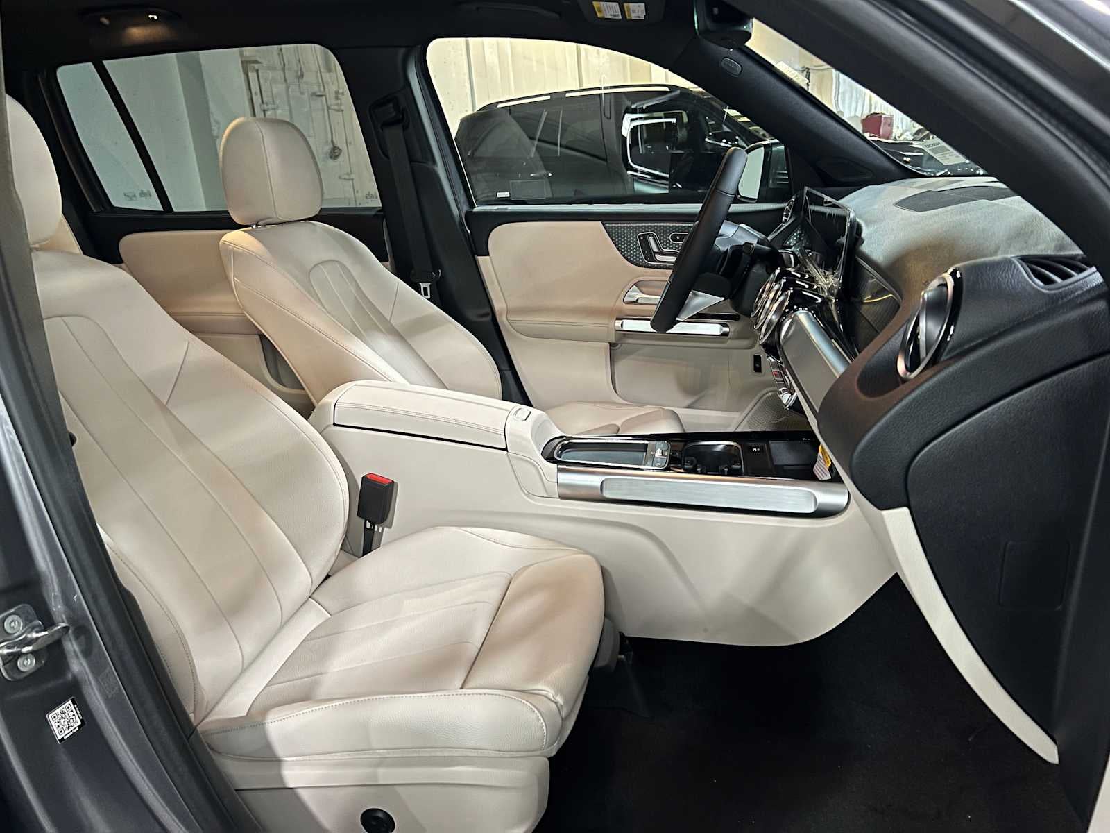 2026 Mercedes-Benz GLB 250 4MATIC® SUV
