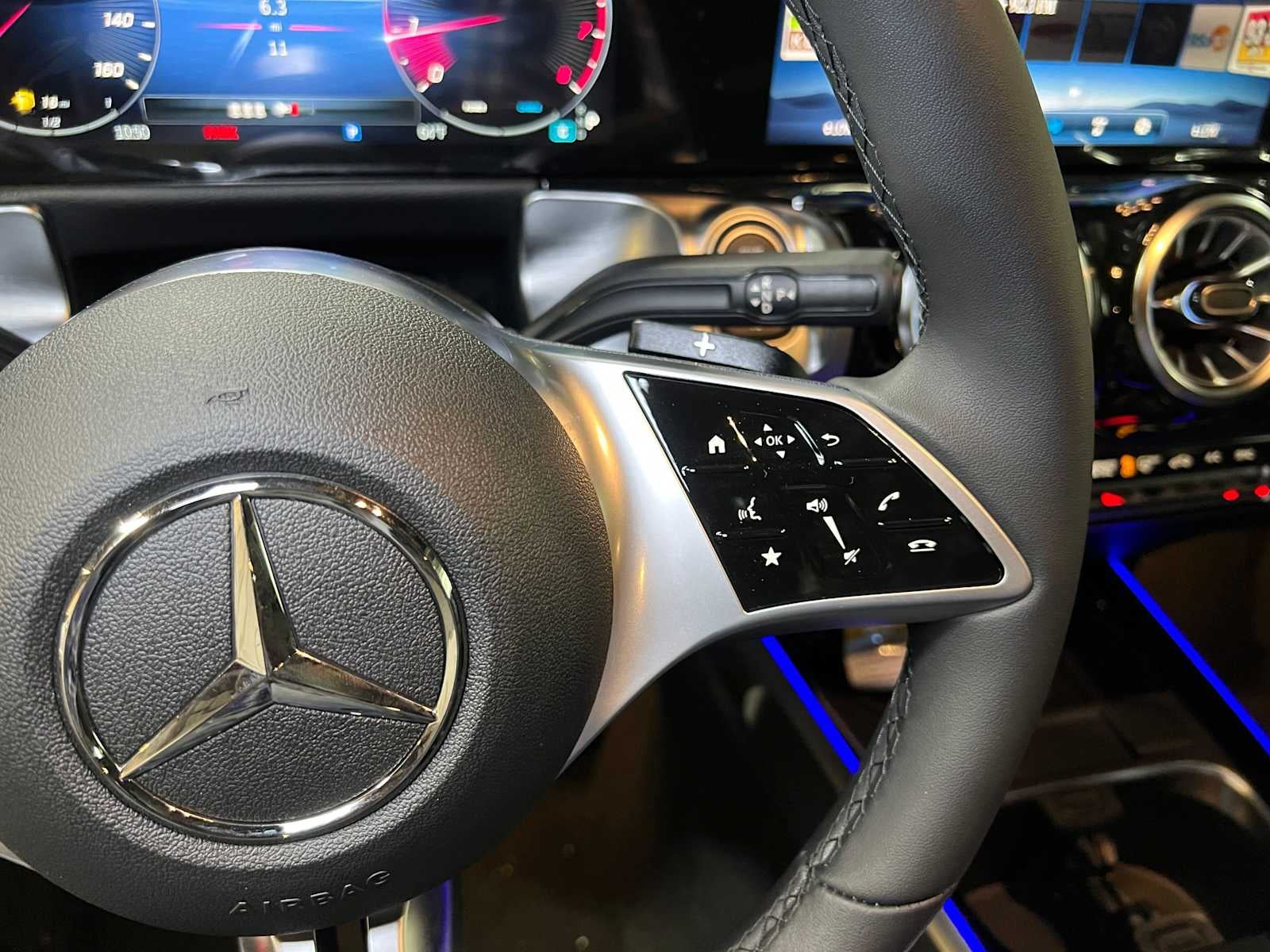 2026 Mercedes-Benz GLB 250 4MATIC® SUV