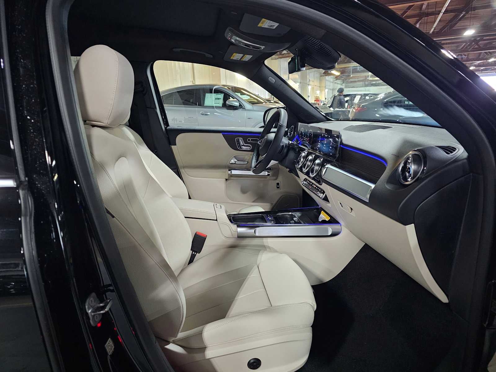 2026 Mercedes-Benz GLB 250 4MATIC® SUV